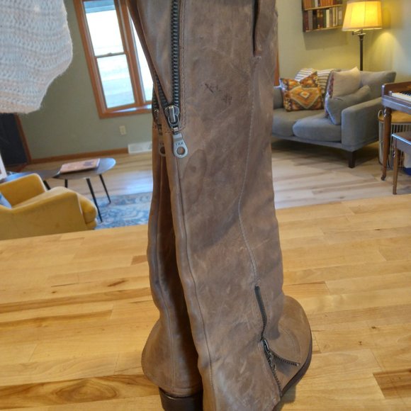 Halo Real Leather Boot - Picture 2 of 6